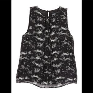 Badgley Mischka - Flowy Pleated Top